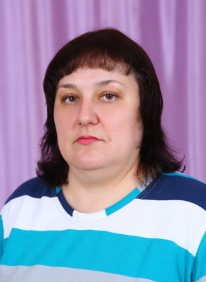 Воспитатель Кокарева Елена Борисовна